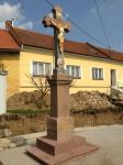 Kříž Horní Loučky,celek po zrestaur